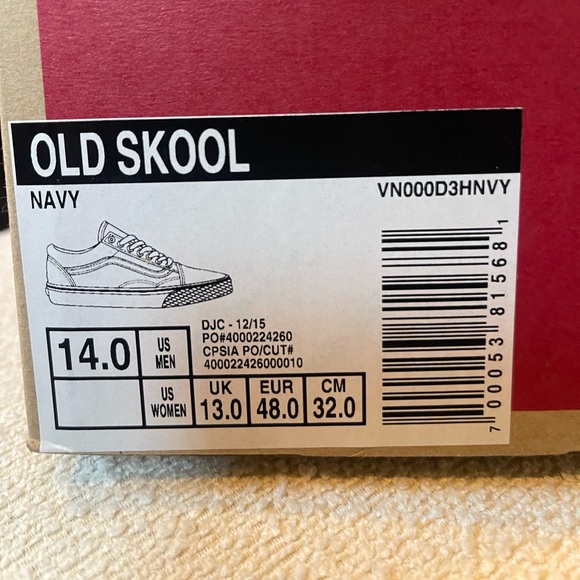 Vans Men's Navy and Black Sneakers - Picture 5 of 5